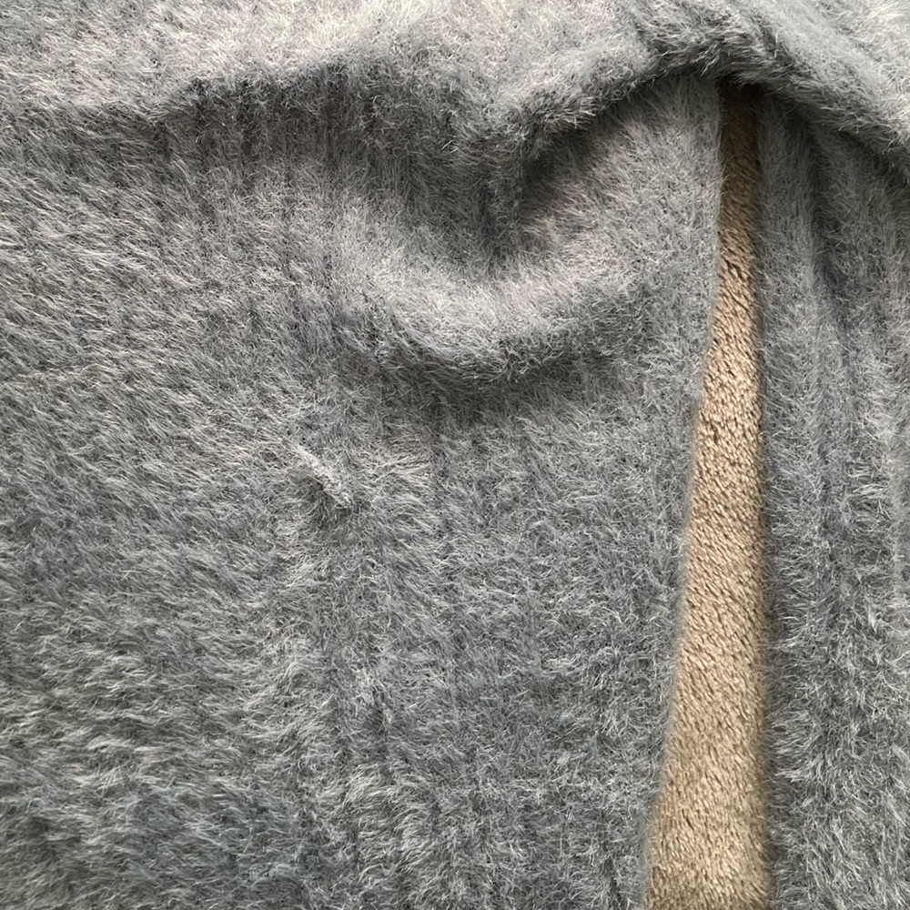 Hollister Heather Gray Women's Cardigan - Picture 4 of 4